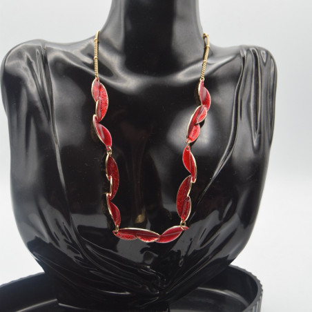 Collier rouge Ikita