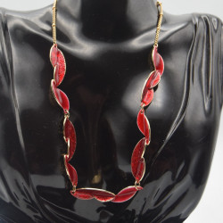 Collier rouge Ikita