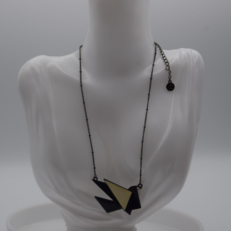 Collier Basic Ikita