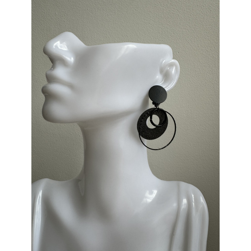 Boucle creole noir double Boucle creole noir double