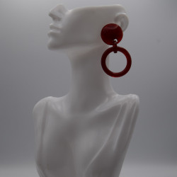Boucle ronde rouge