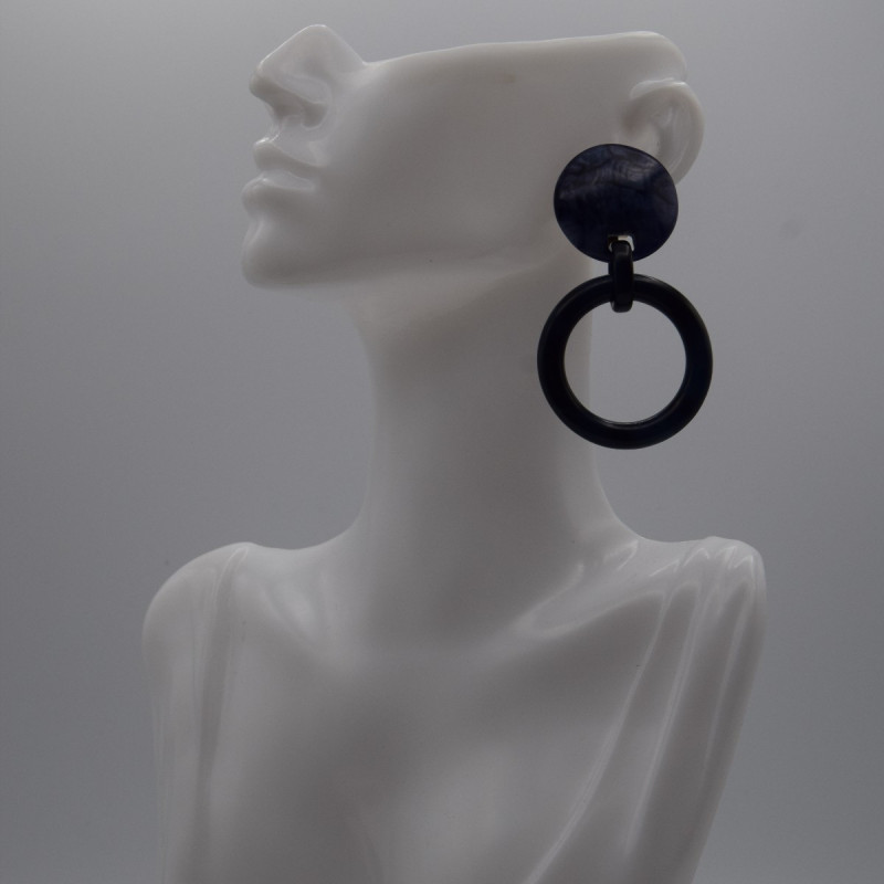 Boucle ronde bleu